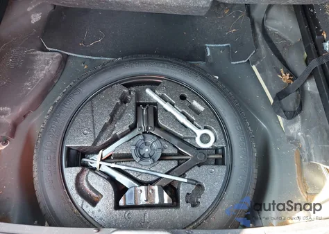 2016 Volvo Xc60 T6 from USA, damaged, VIN YV4902RK2G2839103